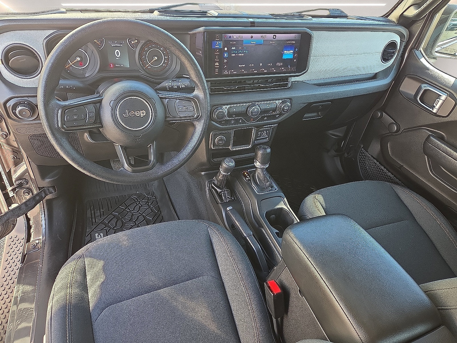 Used 2024 Jeep Wrangler Unlimited Sport AWD/4WD image 6