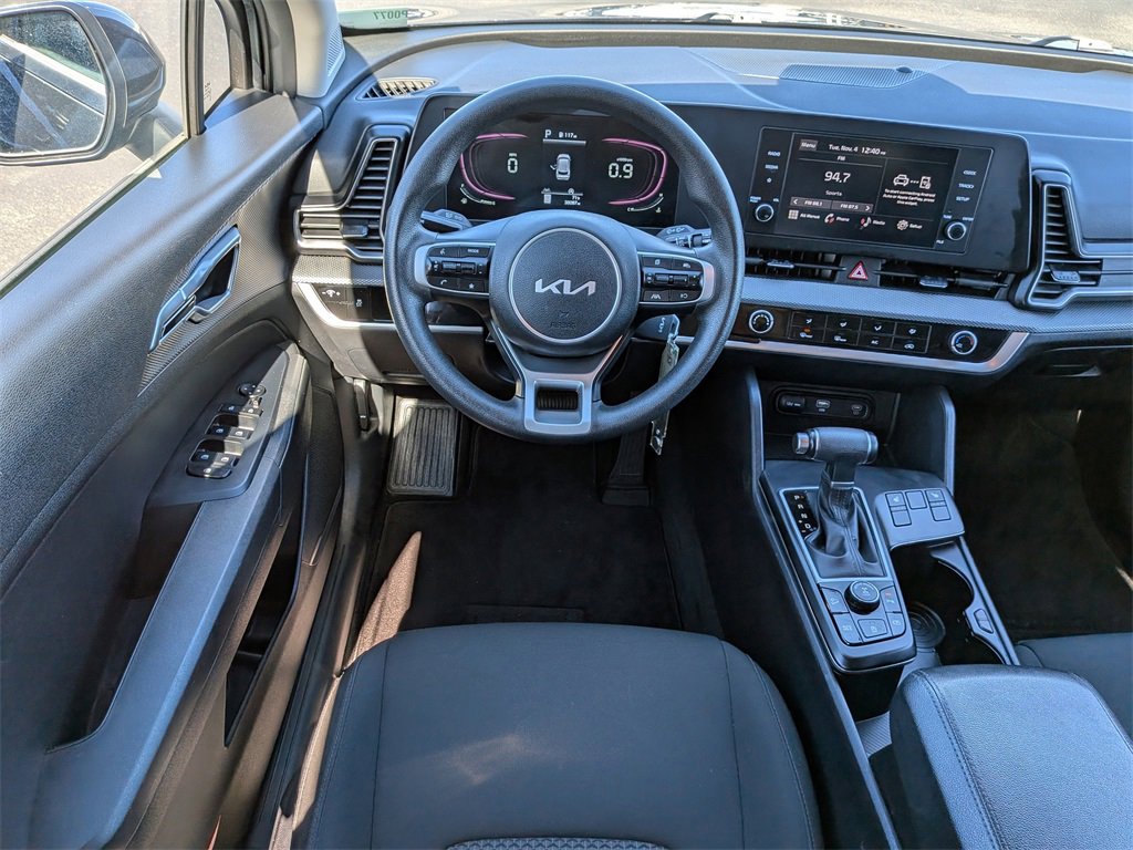 Used 2024 Kia Sportage LX image 12