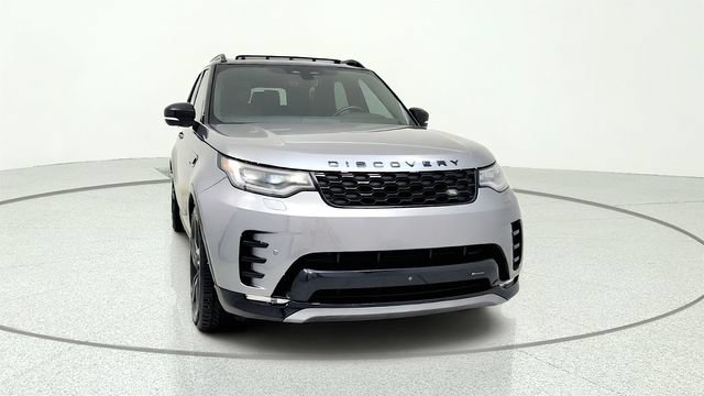 Used 2023 Land Rover Discovery S R-Dynamic AWD/4WD image 2