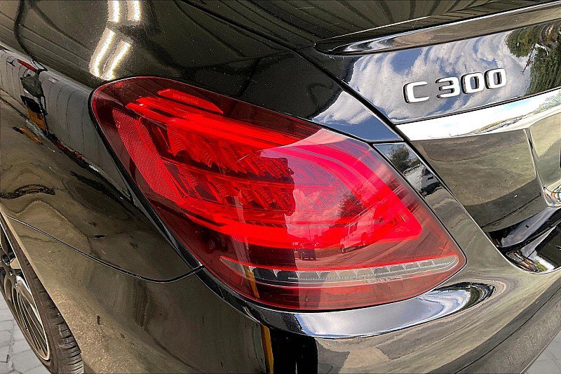 Used 2021 Mercedes-Benz C 300 Sedan image 25