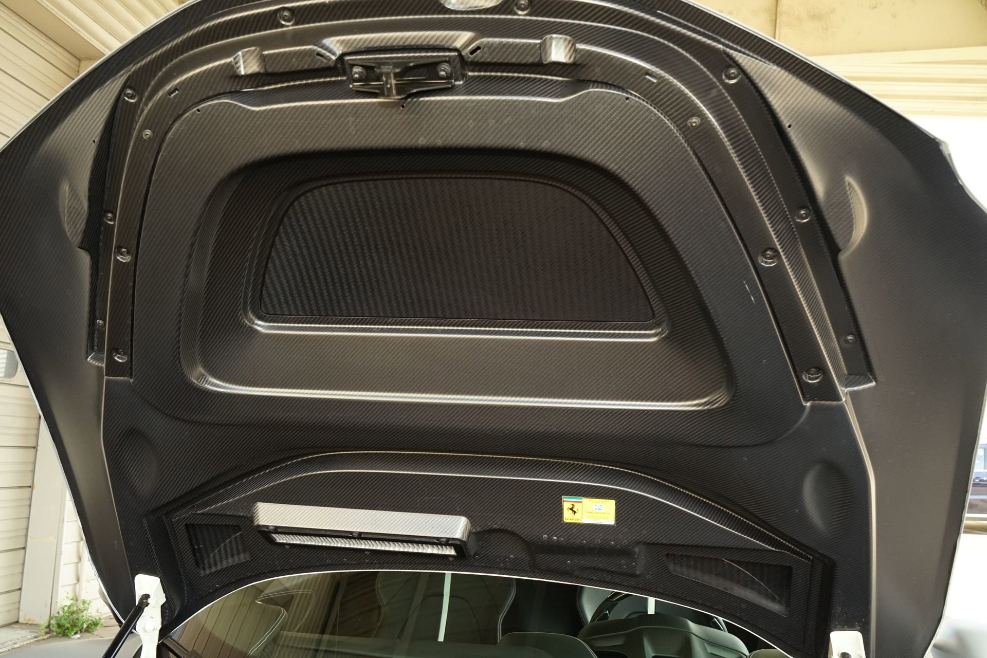 Used 2022 Ferrari SF90 Stradale image 31