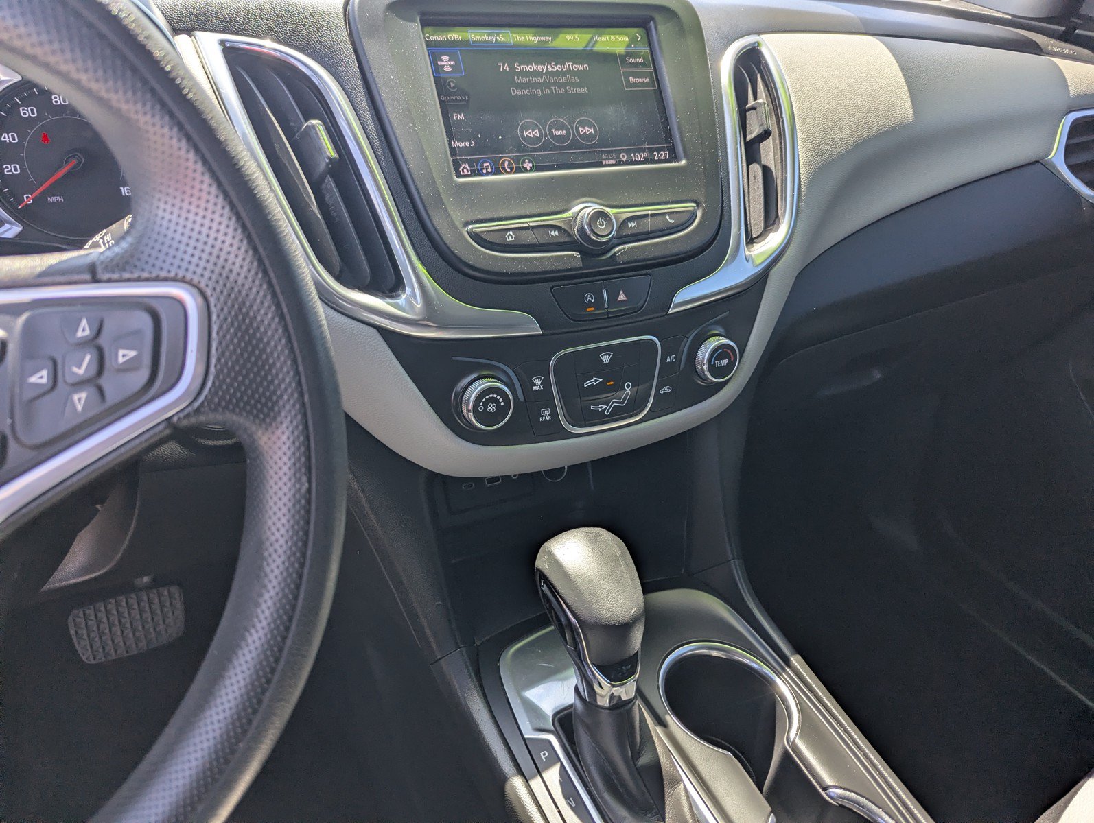Used 2022 Chevrolet Equinox LS w/ LS Convenience Package FWD image 10