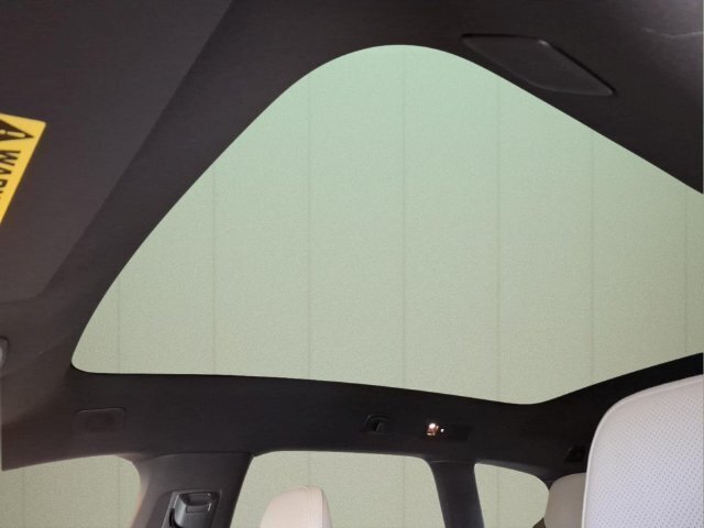 New 2027 Volvo EX60 Ultra AWD/4WD image 17