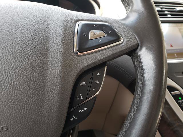 Used 2017 Lincoln MKX Select w/ Select Plus Package FWD image 22