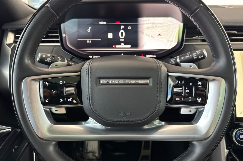 Used 2023 Land Rover Range Rover SE AWD/4WD image 28