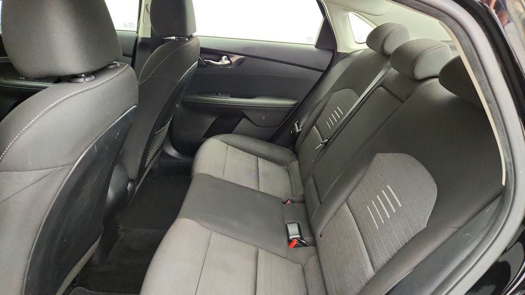 Used 2019 Kia Forte S w/ S Premium Package FWD image 21
