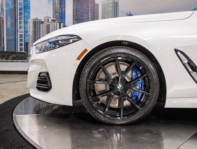 Used 2026 BMW M850i xDrive Coupe image 7