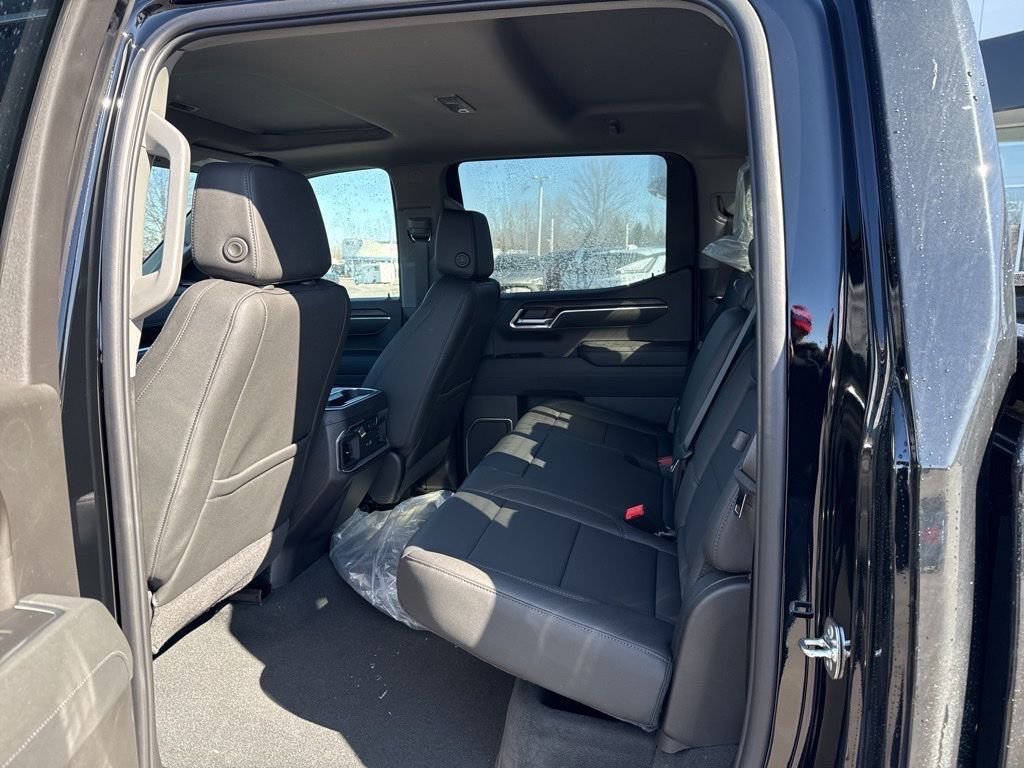 New 2026 GMC Sierra 1500 SLT w/ SLT Premium Plus Package image 10