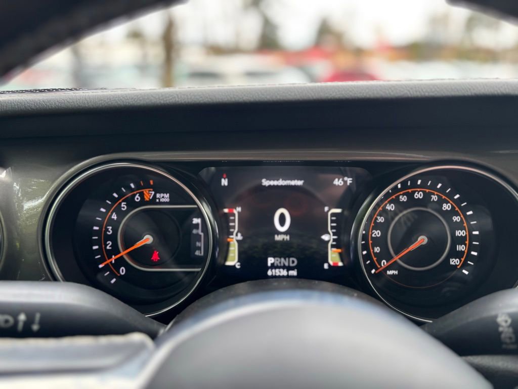 Used 2021 Jeep Wrangler Unlimited Sahara w/ Uconnect 4C Nav & Sound Group image 13