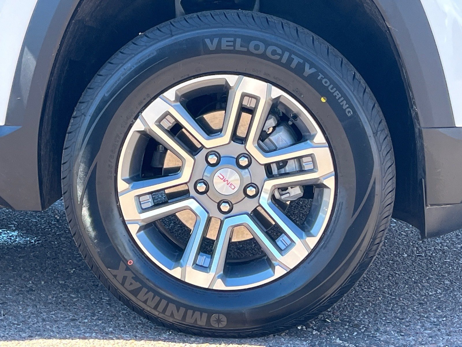 Used 2026 GMC Terrain Elevation w/ Technology Package II FWD image 8