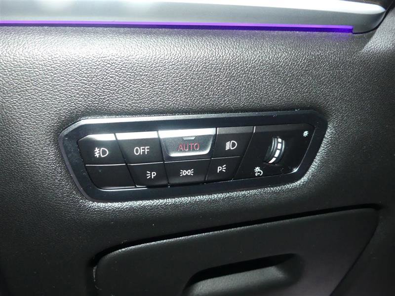 Used 2020 BMW X7 xDrive40i w/ Premium Package image 29