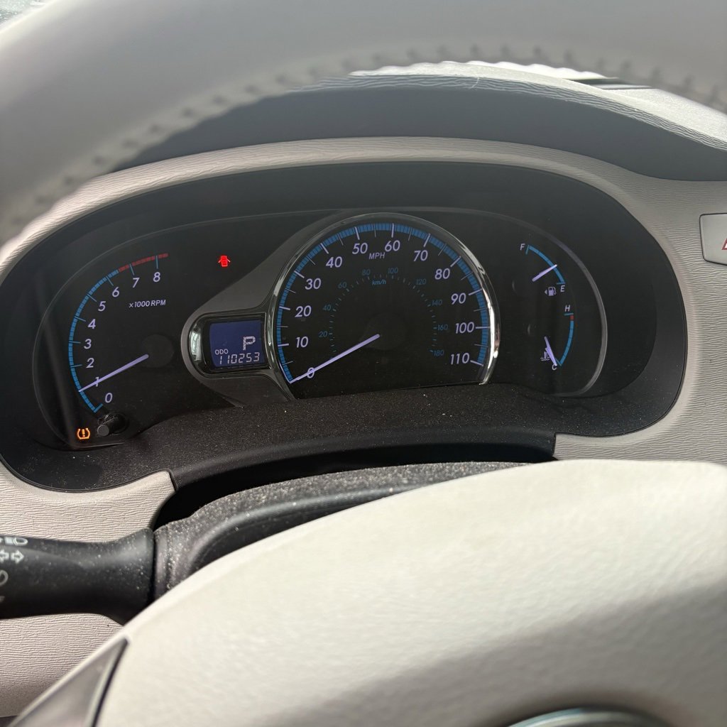 Used 2014 Toyota Sienna XLE image 12