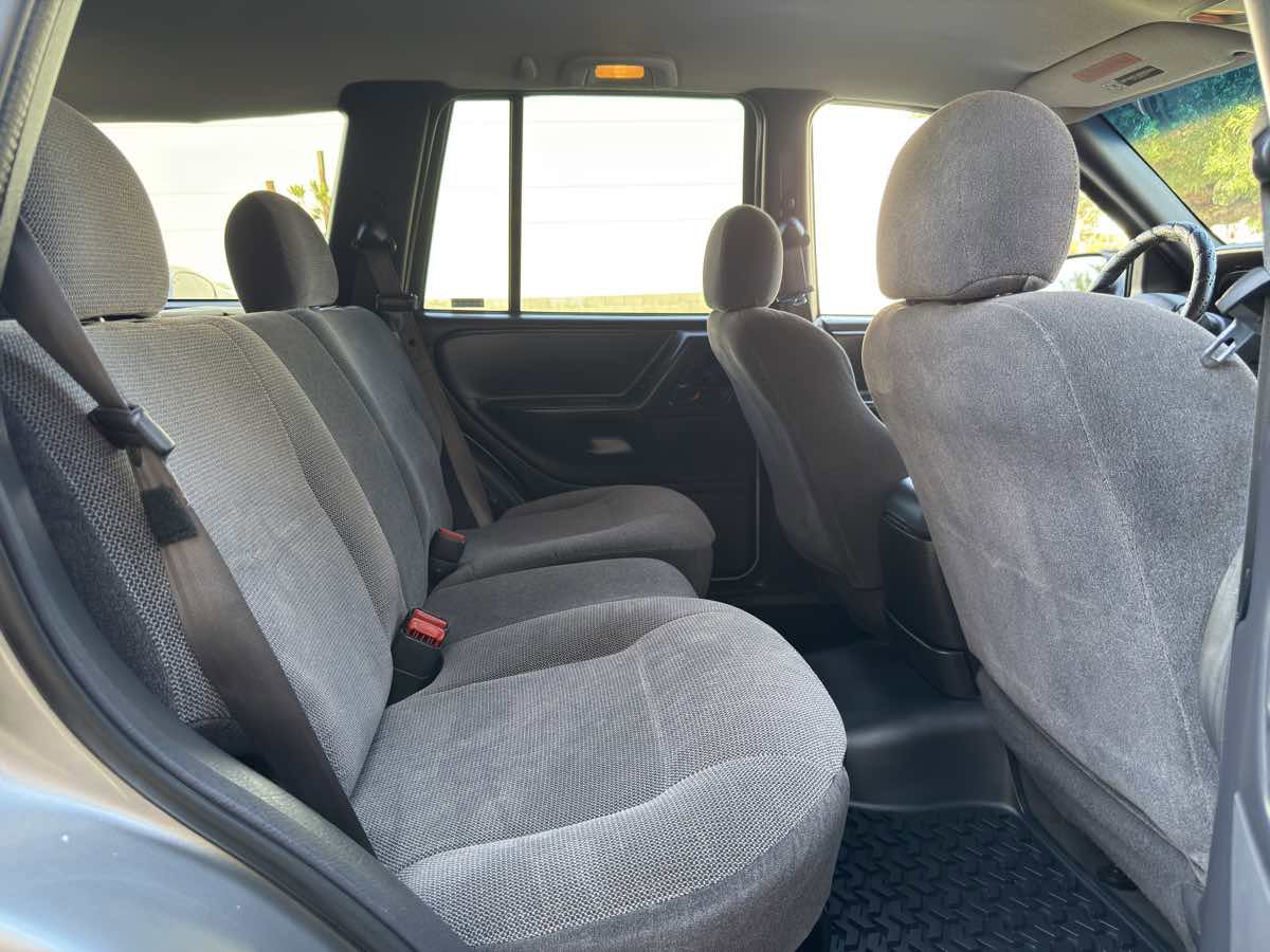 Used 1999 Jeep Grand Cherokee Laredo image 63