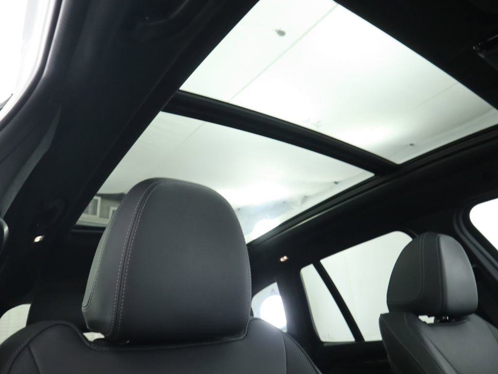 Certified 2022 BMW X3 sDrive30i w/ Premium Package 2 (ZPA) image 19