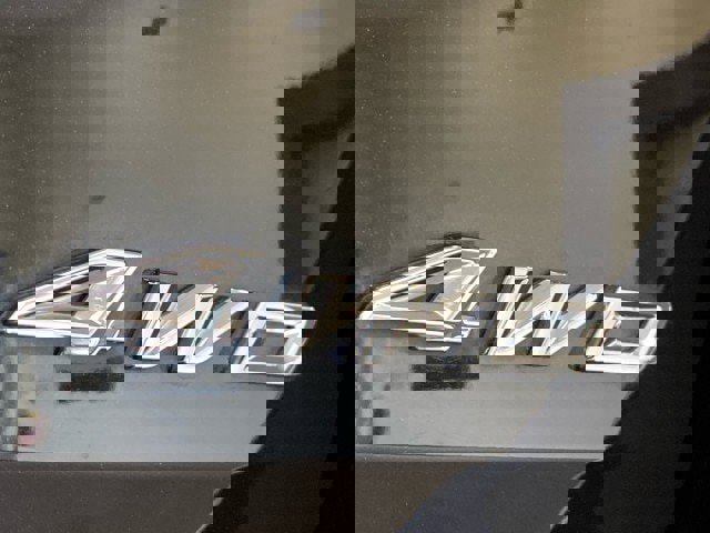 Certified 2022 Ford Explorer XLT w/ Equipment Group 202A image 8