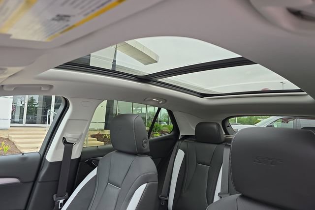 New 2026 Buick Envision Sport Touring AWD/4WD image 19