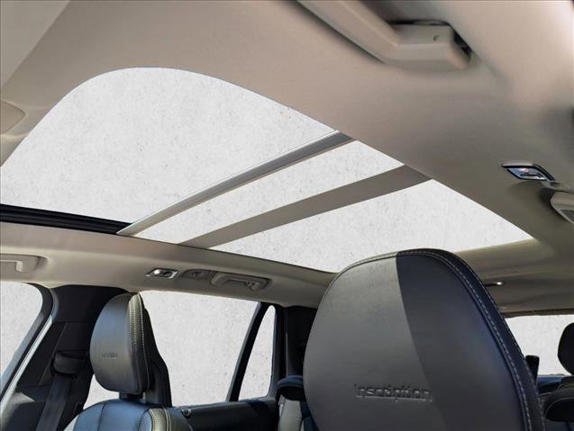Used 2020 Volvo XC90 T6 Inscription w/ Protection Package Premier image 14