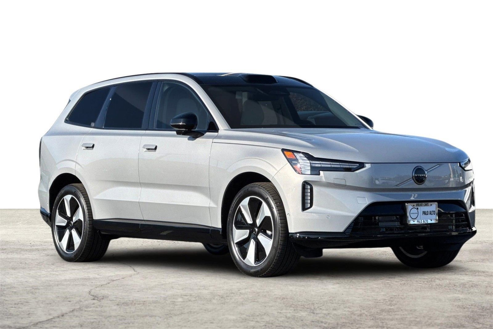 New 2025 Volvo EX90 Plus w/ Protection Package Premier image 9