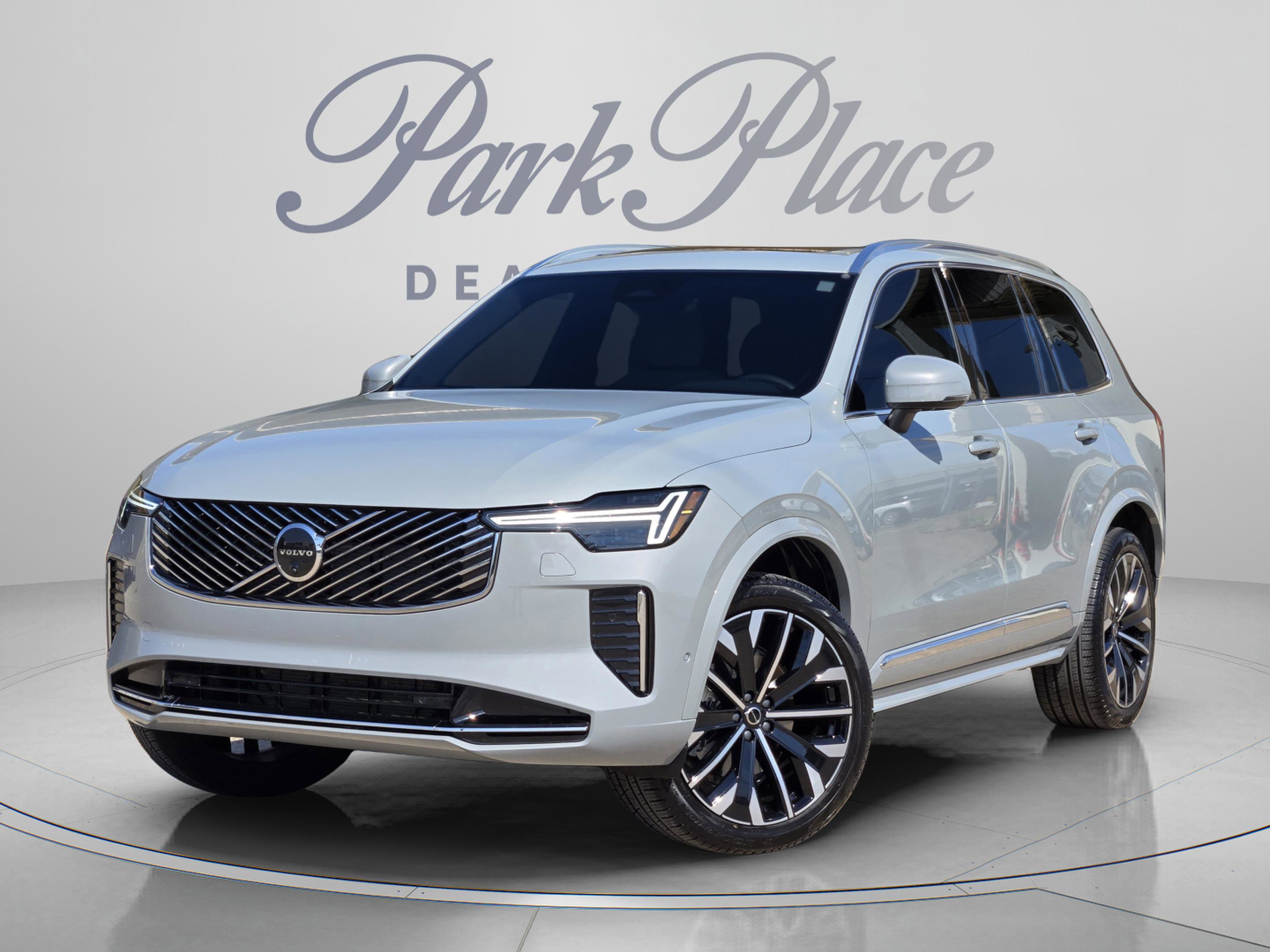 Used 2026 Volvo XC90 B6 Plus w/ Protection Package Premier