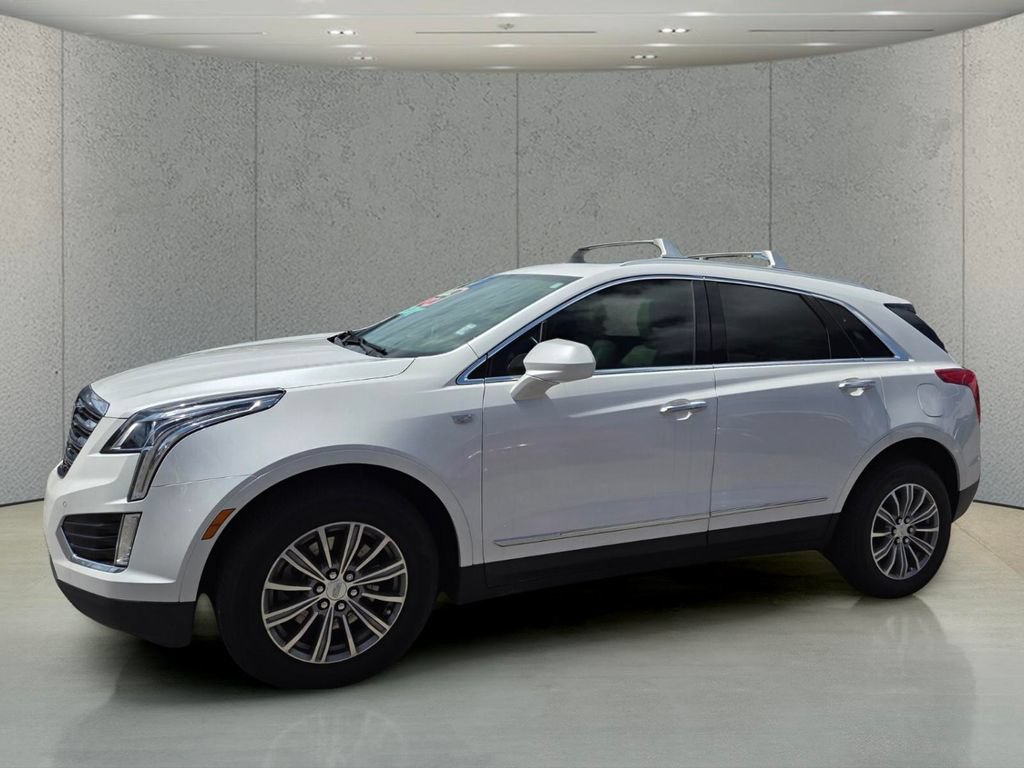 Used 2019 Cadillac XT5 Luxury FWD image 1