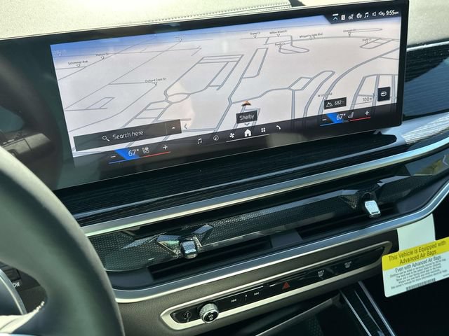 New 2026 BMW X5 xDrive40i w/ M Sport Package AWD/4WD image 16