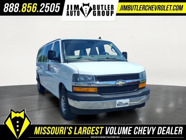 Used 2023 Chevrolet Express 3500 LT w/ LT Preferred Equipment Group RWD image 25