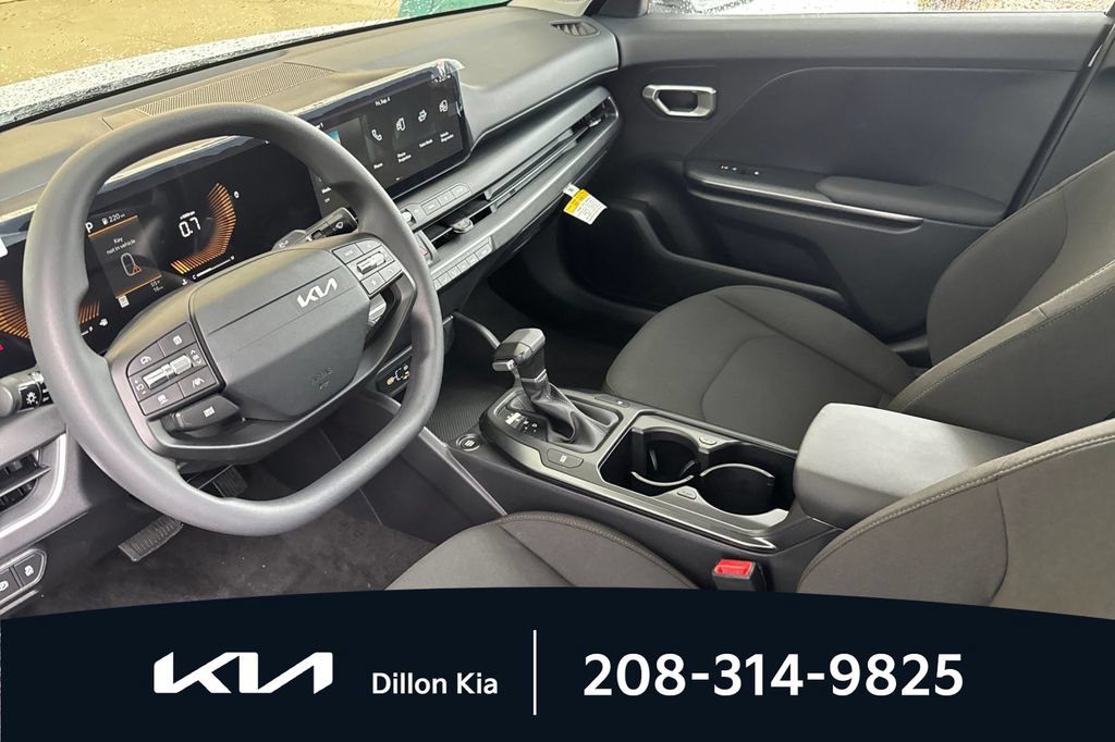New 2026 Kia K4 FWD image 4