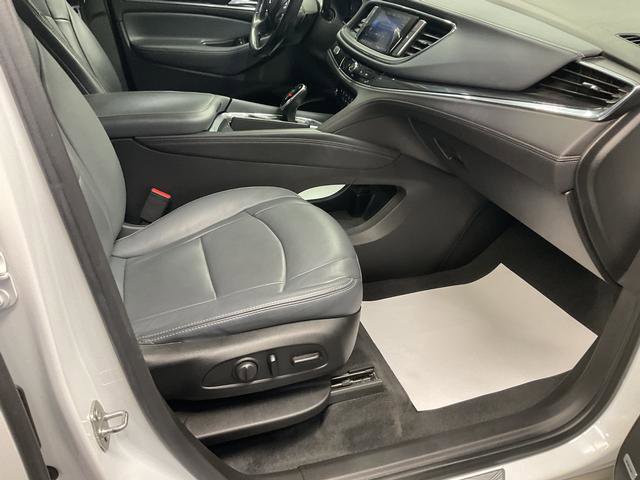 Used 2021 Buick Enclave Essence w/ Sound and Sites Package image 12
