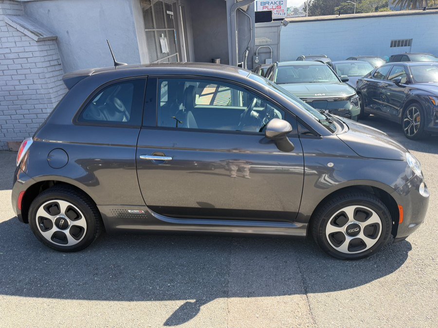 Used 2017 FIAT 500 e FWD image 4