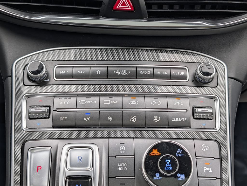 Used 2023 Hyundai Santa Fe Limited w/ Cargo Package AWD/4WD image 21