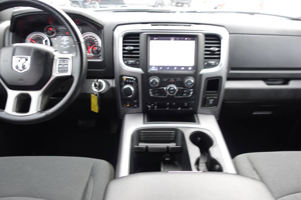 Used 2023 RAM 1500 Classic Warlock image 39