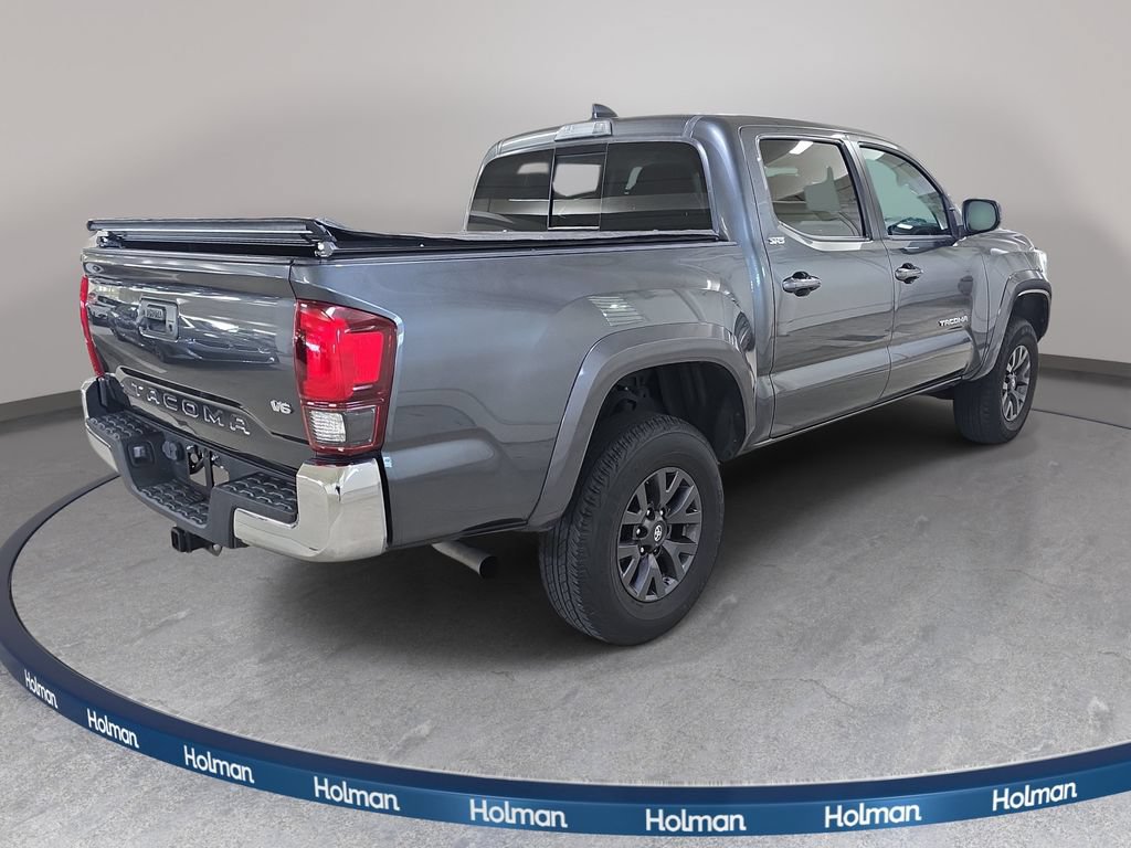 Used 2020 Toyota Tacoma SR5 RWD image 7