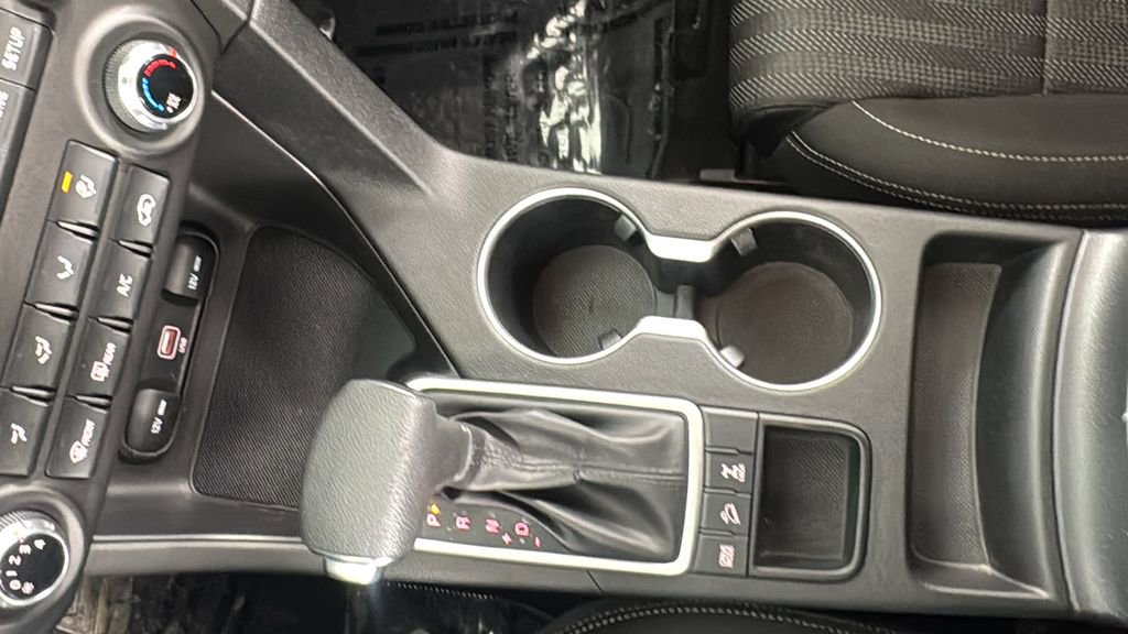 Used 2022 Kia Sportage LX image 28