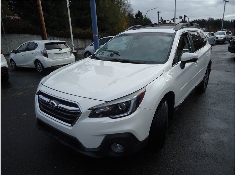 Used 2018 Subaru Outback 2.5i Limited AWD/4WD image 1