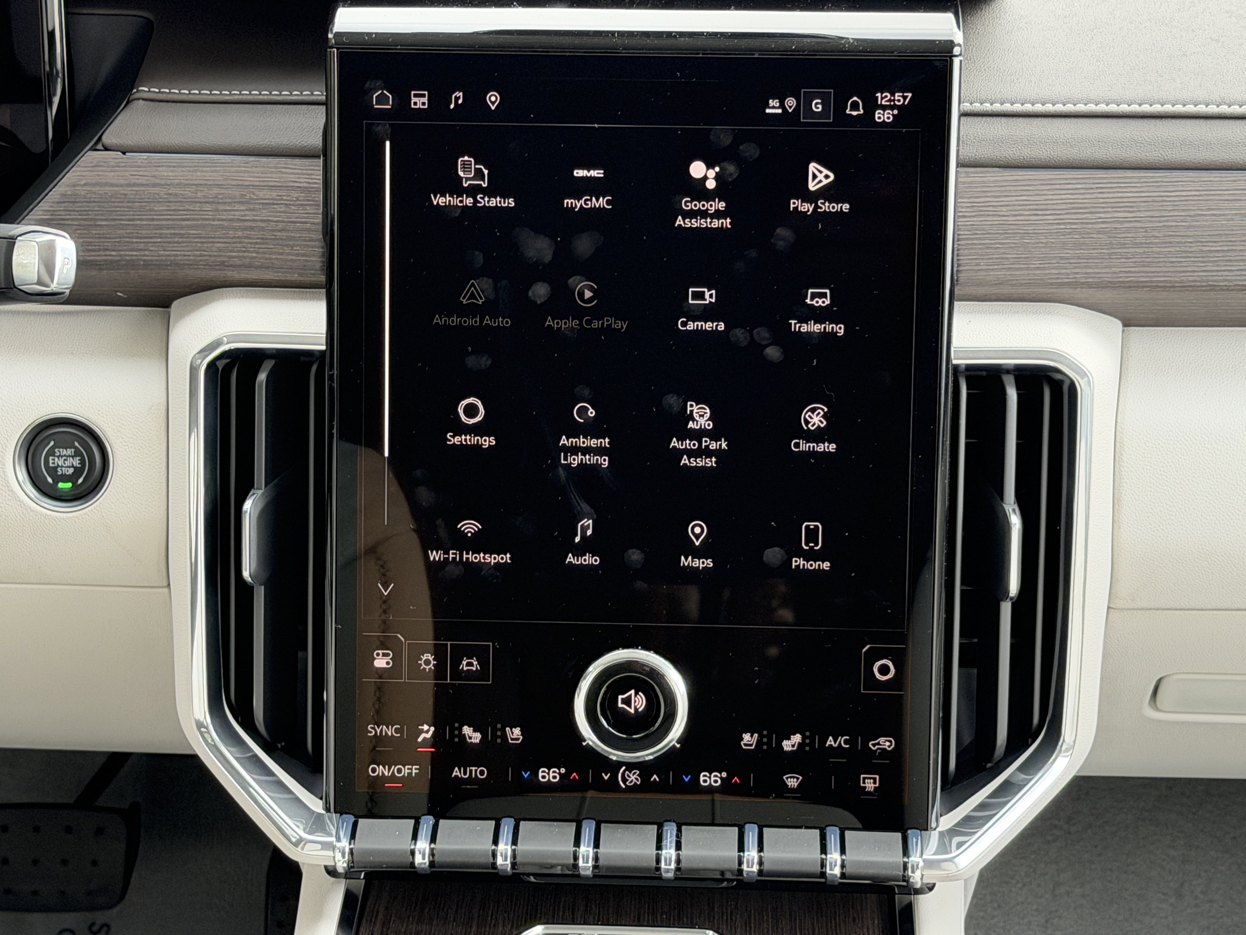 New 2026 GMC Acadia Denali w/ Super Cruise Package image 28