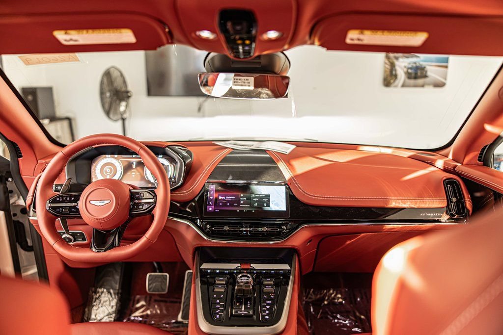New 2026 Aston Martin DBX 707 AWD/4WD image 35