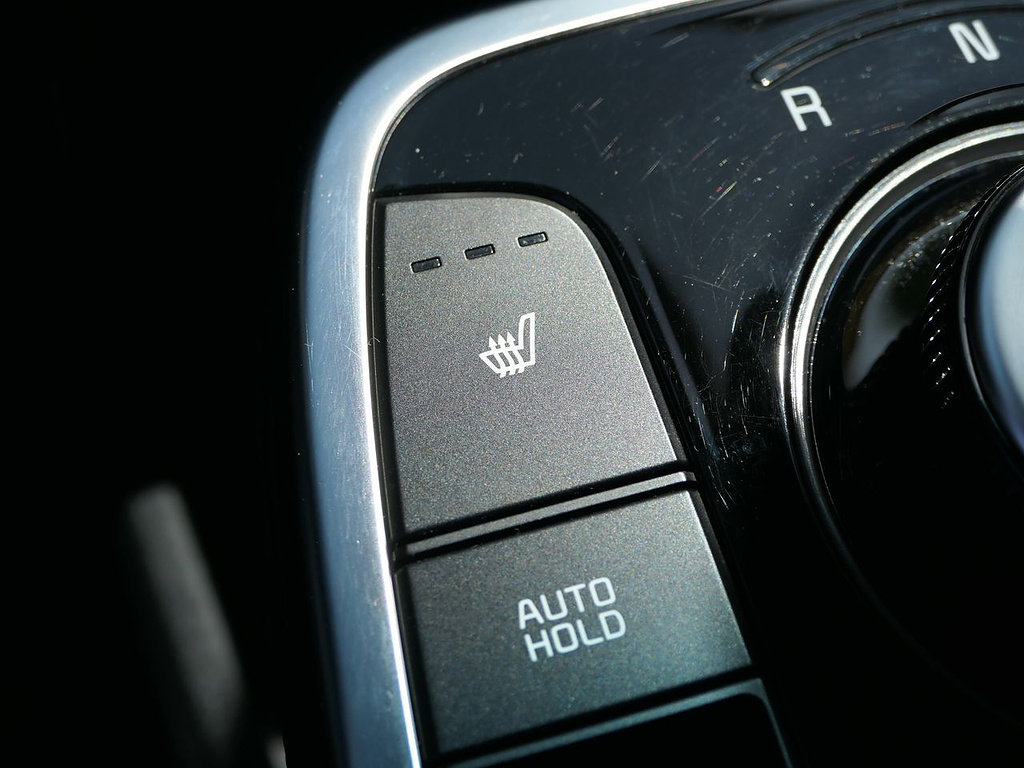 Used 2022 Kia Niro EX FWD image 22