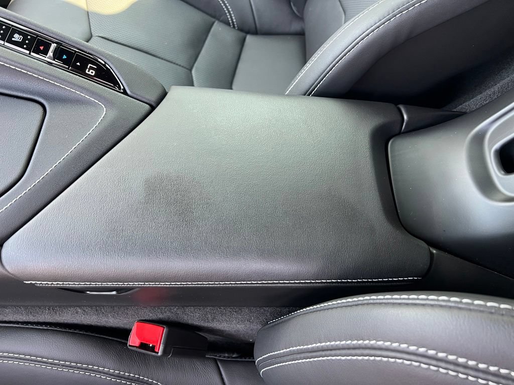 Used 2024 Chevrolet Corvette Stingray Preferred Cpe w/ Battery Protection Package RWD image 31