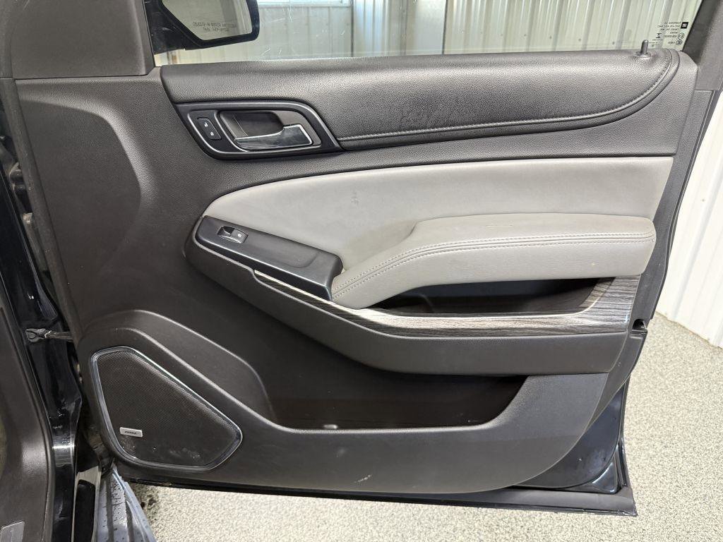 Used 2015 Chevrolet Suburban LT image 38