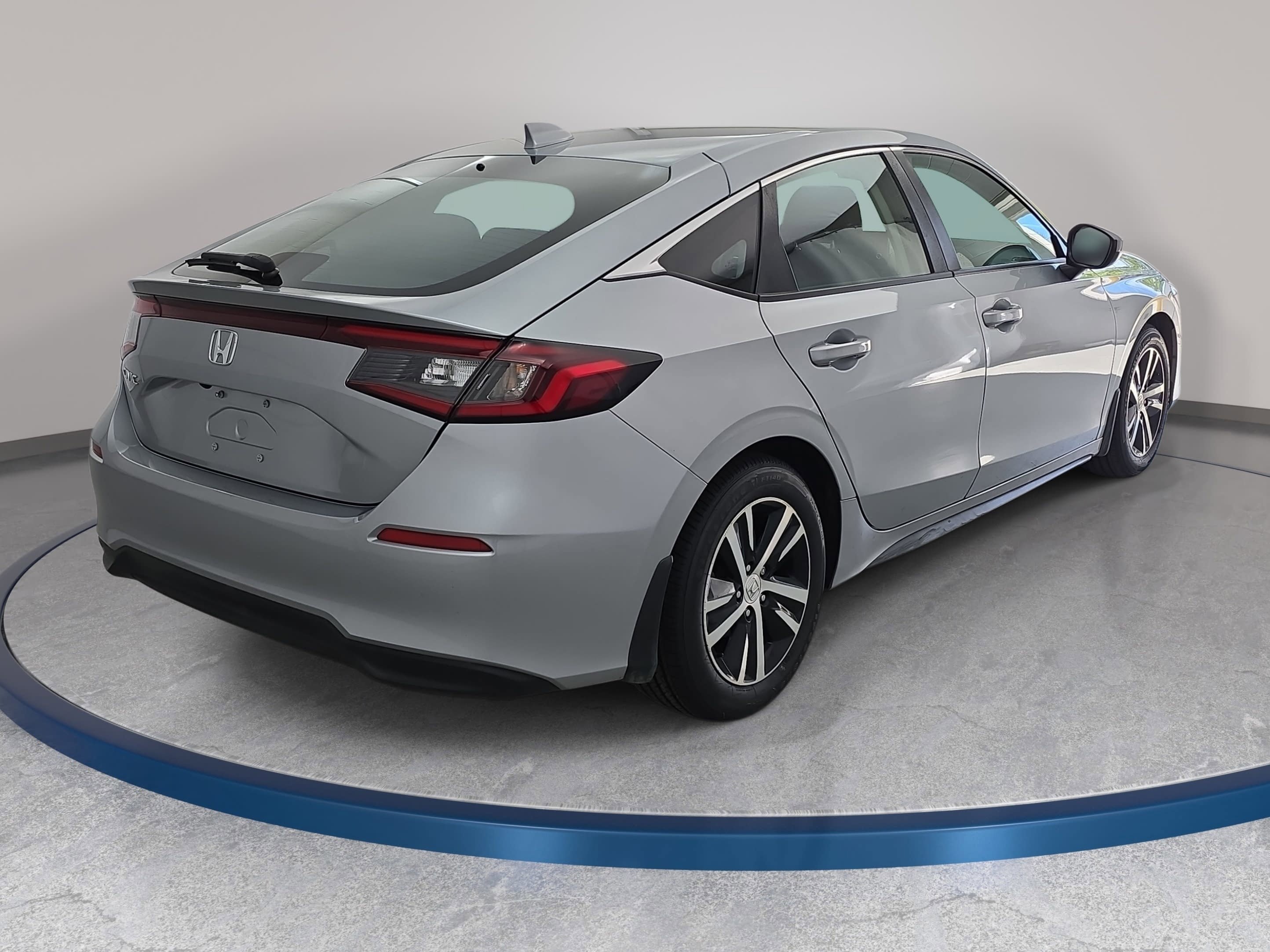 Used 2024 Honda Civic LX image 5