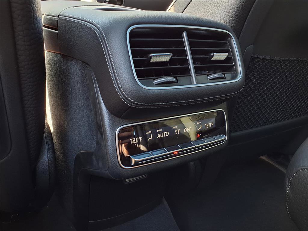 New 2026 Mercedes-Benz GLS 580 4MATIC image 7