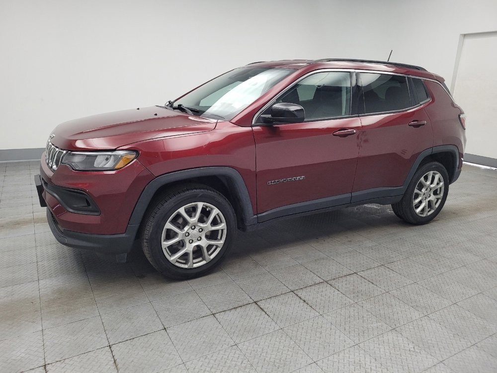 Used 2022 Jeep Compass Latitude AWD/4WD image 2