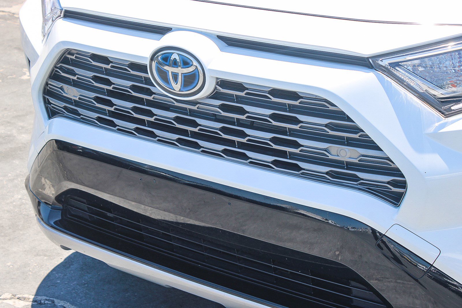 Certified 2021 Toyota RAV4 XSE AWD/4WD image 6