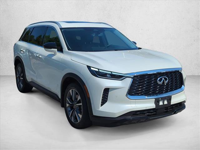 Used 2025 INFINITI QX60 Luxe AWD/4WD image 3