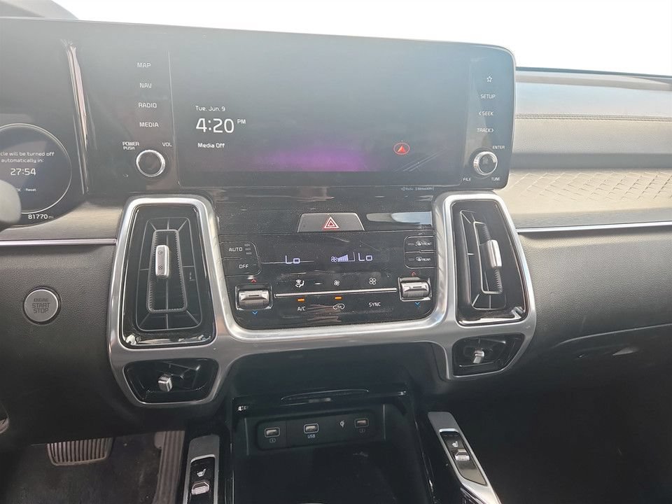 Used 2023 Kia Sorento SX FWD image 24