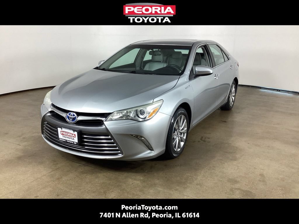 Used 2015 Toyota Camry XLE w/ Moonroof Package