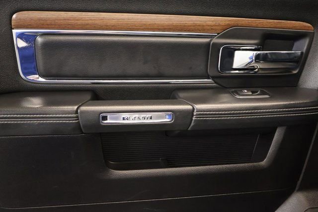 Used 2014 RAM 1500 Laramie w/ Trailer Tow Group image 32