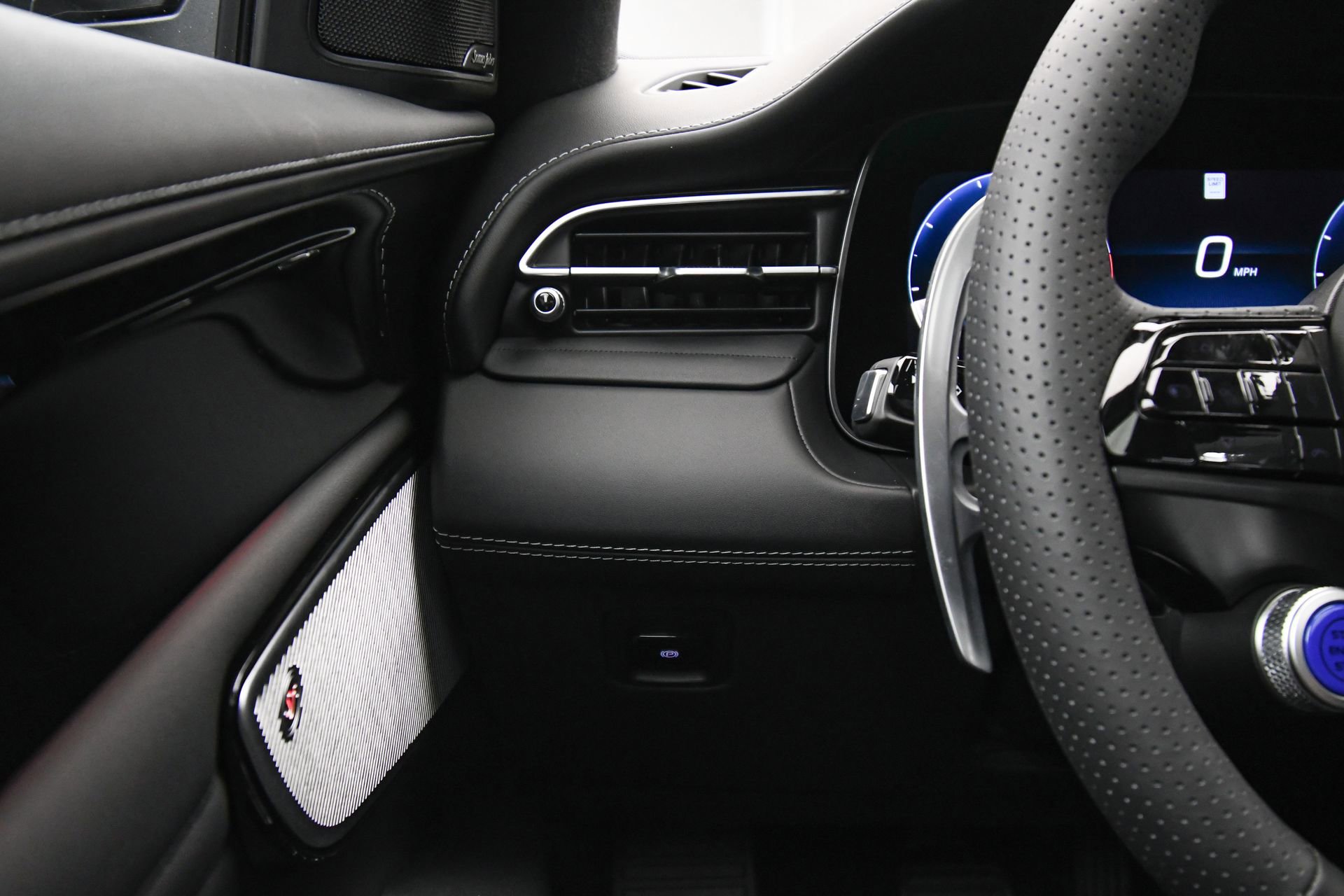 New 2025 Maserati Grecale Modena AWD/4WD image 38