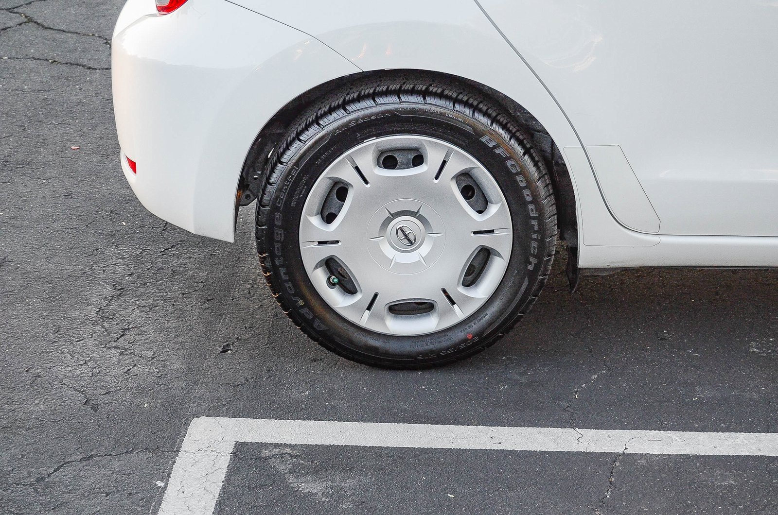 Used 2012 Scion xD image 9