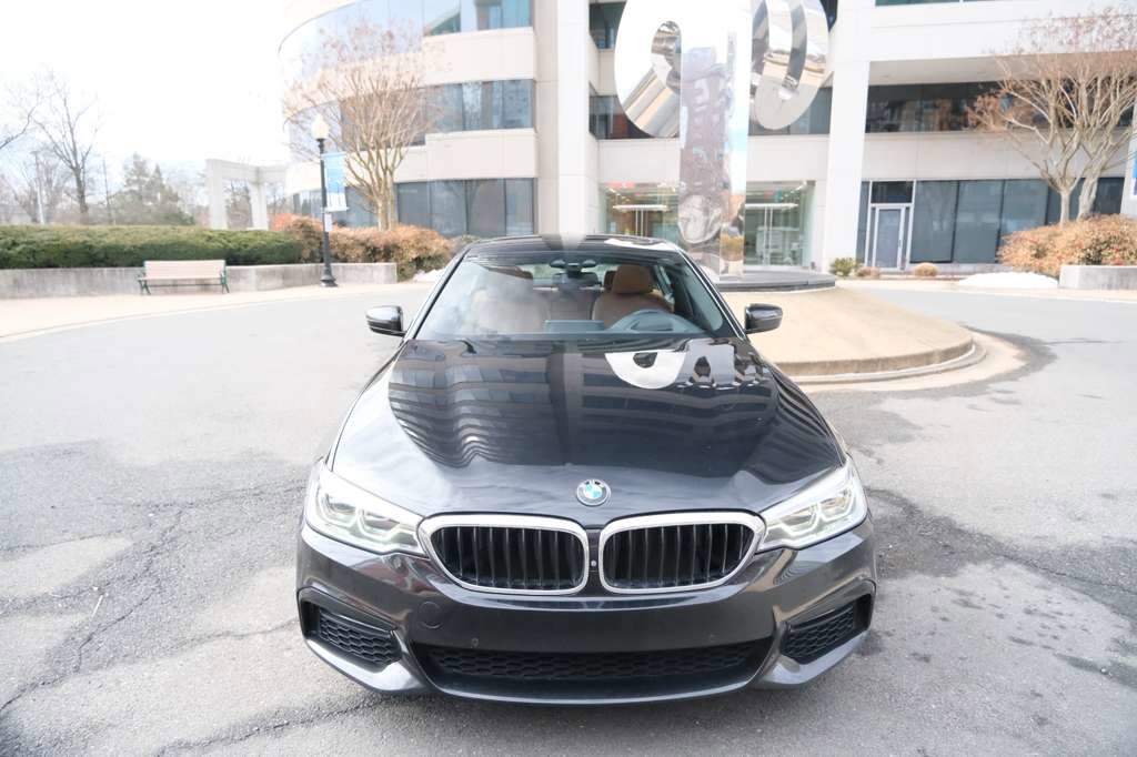 Used 2017 BMW 540i xDrive AWD/4WD image 3